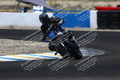 media/Jun-07-2025-TrackDaz (Sat) [[4413525952]]/C Group/1240pm (Turn 1)/